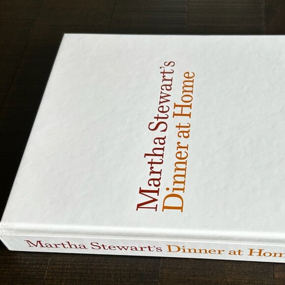 Martha Stewart's Dinner at Home: 52 Quick Meals to Cook for Family and Friends - Picture 5 of 5